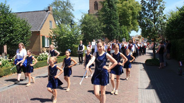 Optocht Geesters Feest
